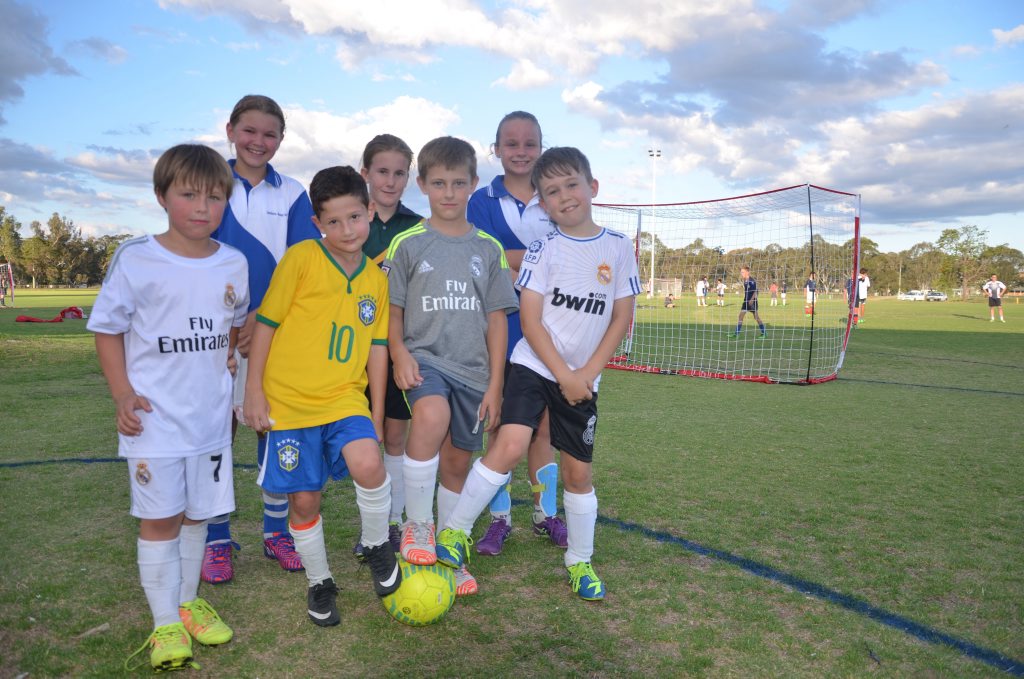 Blair Robinson, Boula Kairouz, Hayden Gaske, Riley Goodwin, Taylah Robinson, Catiy McMahon and Haylee Beckhouse at social junior football at Queens Park. 